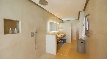 INNAHURA MALDIVES RESORT