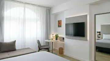 INNSiDE by Melia Barcelona Apolo