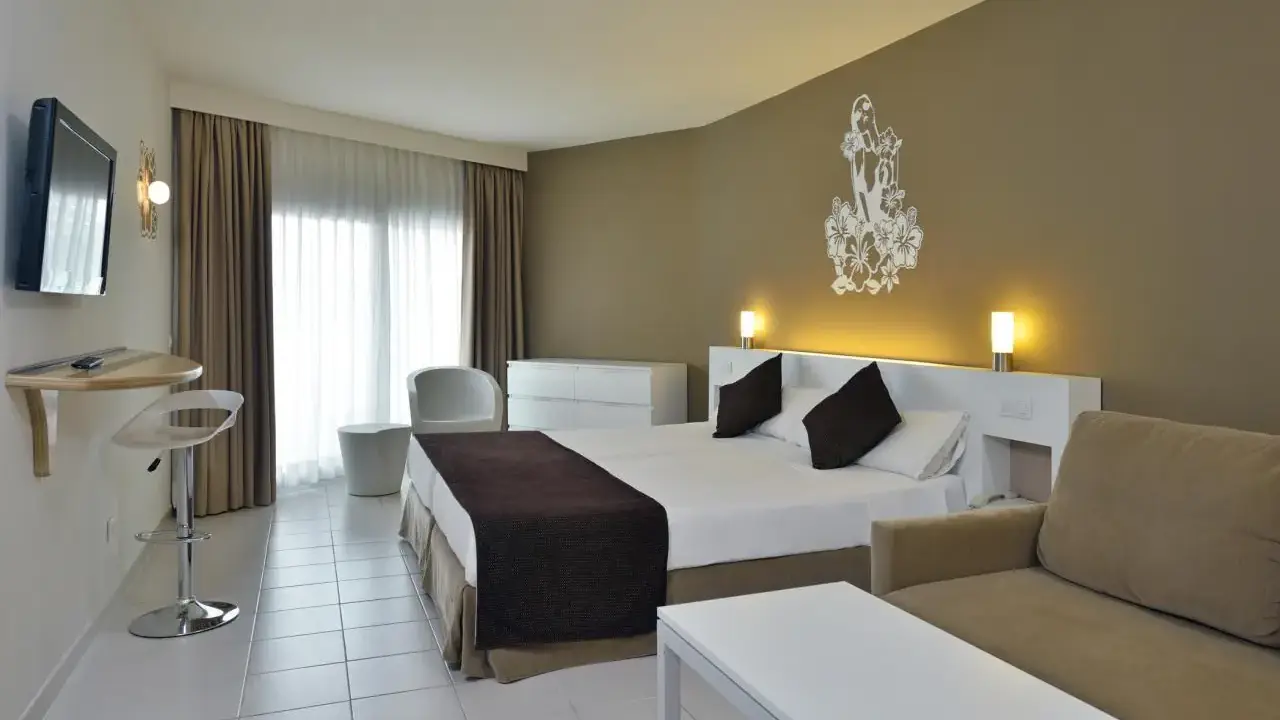 INNSiDE by Melia Wave Calvia (ex Sol Wave House)