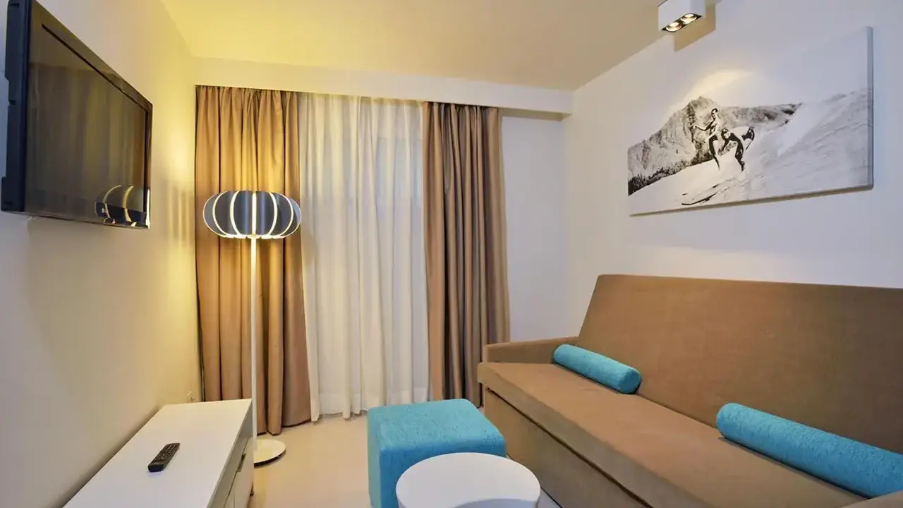 INNSiDE by Melia Wave Calvia (ex Sol Wave House)