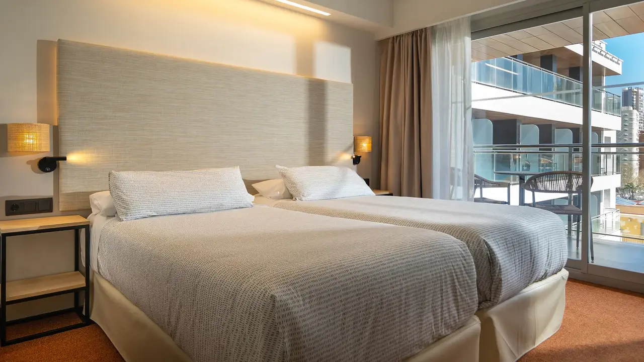 INNSIDE COSTABLANCA