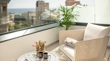 Innside Tenerife Santa Cruz by Melia