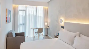 Innside Tenerife Santa Cruz by Melia