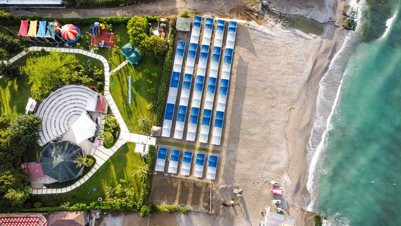INSULA RESORT & SPA
