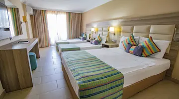 INSULA RESORT & SPA