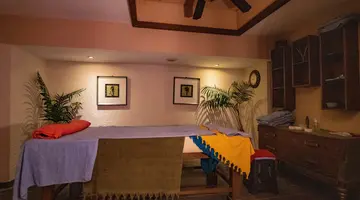 INSULA RESORT & SPA