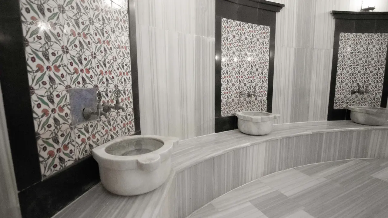 INSULA RESORT & SPA