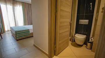 INSULA RESORT & SPA