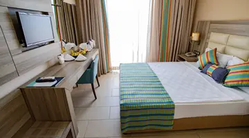 INSULA RESORT & SPA