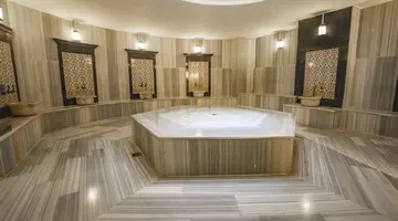 INSULA RESORT & SPA