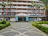 INSULA RESORT & SPA