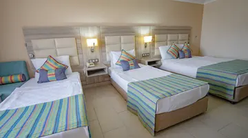 INSULA RESORT & SPA