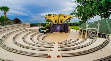 INSULA RESORT & SPA