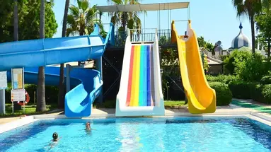INSULA RESORT