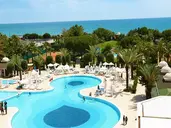 INSULA RESORT
