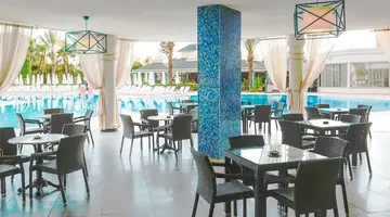 INSULA RESORT