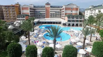 INSULA RESORT
