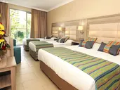 INSULA RESORT