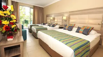 INSULA RESORT