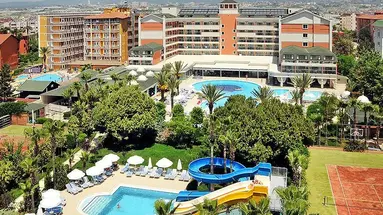 INSULA RESORT