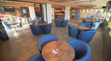 Internacional Hotel