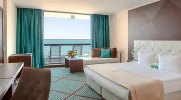 INTERNATIONAL Hotel Casino & Tower Suites