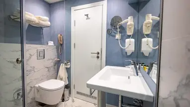 INTERNATIONAL Hotel Casino & Tower Suites