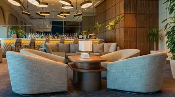 INTERNATIONAL Hotel Casino & Tower Suites