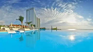 INTERNATIONAL Hotel Casino & Tower Suites
