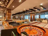 INTERNATIONAL Hotel Casino & Tower Suites
