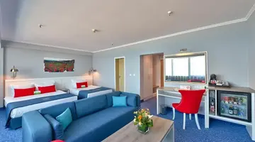 INTERNATIONAL Hotel Casino & Tower Suites