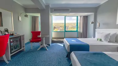 INTERNATIONAL Hotel Casino & Tower Suite