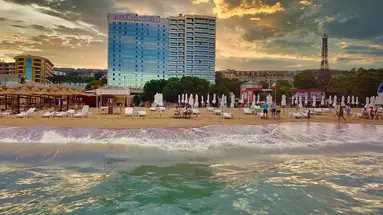 INTERNATIONAL Hotel Casino & Tower Suite