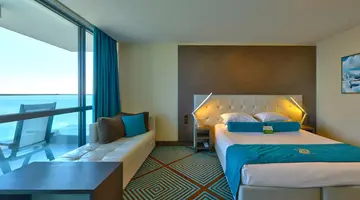 INTERNATIONAL Hotel Casino & Tower Suites