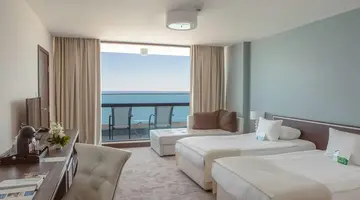 International Hotel Casino & Tower Suites
