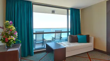 INTERNATIONAL Hotel Casino & Tower Suites