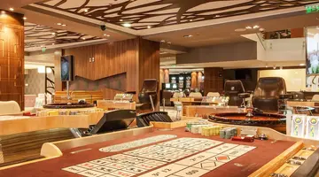 INTERNATIONAL Hotel Casino & Tower Suites