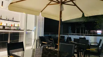 International Hotel
