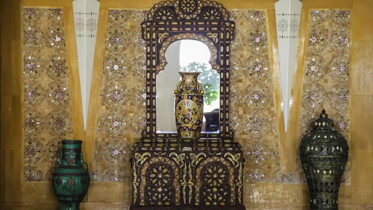 Intouriste Hotel & Suites