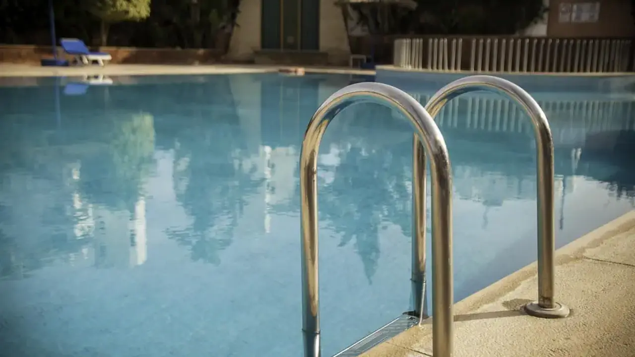 Intouriste Hotel & Suites