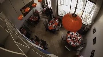 Intouriste Hotel & Suites