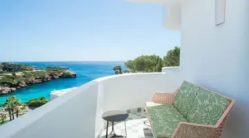 Inturotel Cala Esmeralda Beach Hotel & S