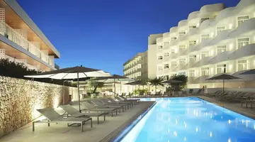 Inturotel Cala Esmeralda Beach Hotel & S