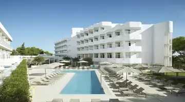 Inturotel Cala Esmeralda Beach Hotel & S