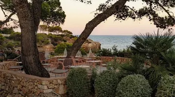 Inturotel Cala Esmeralda Beach Hotel & S