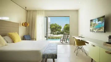 Inturotel Cala Esmeralda Beach Hotel & S