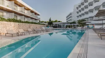 Inturotel Cala Esmeralda Beach Hotel & S