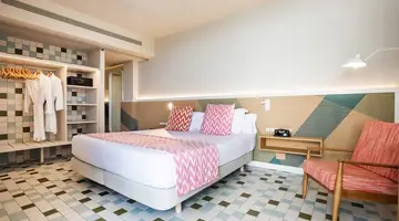 Inturotel Cala Esmeralda Beach Hotel & S