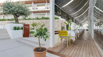 Inturotel Cala Esmeralda Beach Hotel & S