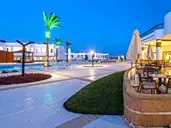 Invidia Coral Beach Tiran